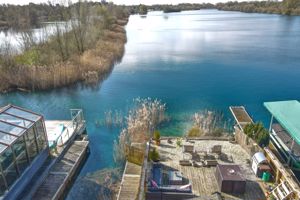 Gardens and dock- click for photo gallery